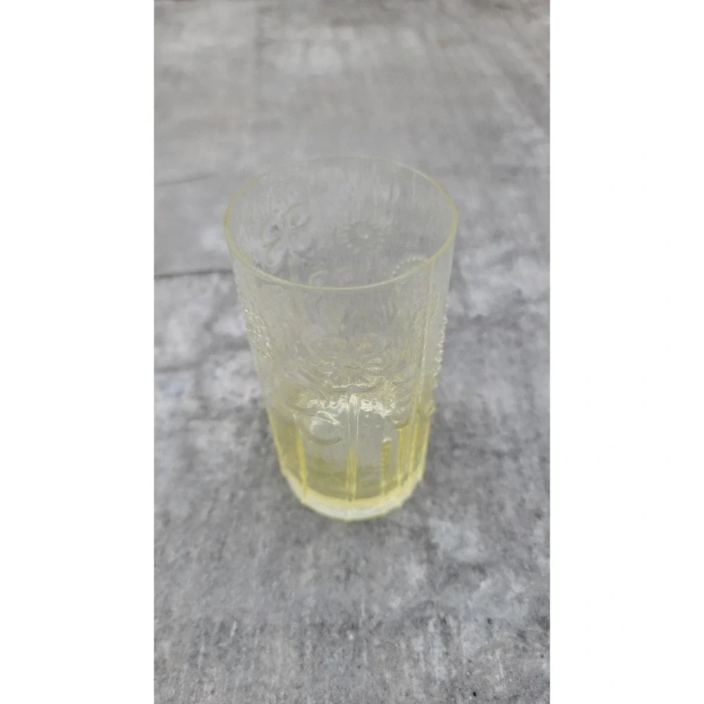 MCM Nuutajarvi Iittala Finland Flora Glass Cup Tumbler Oiva Toikka Set of 4‎